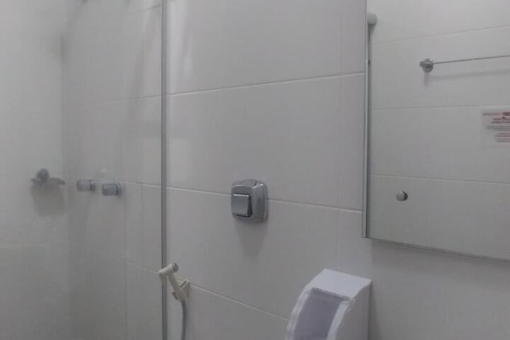 Room 50 of 60