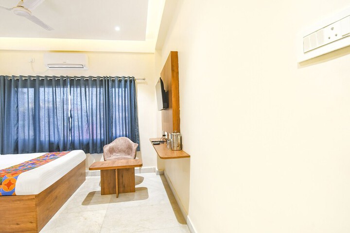 Room 20 of 35