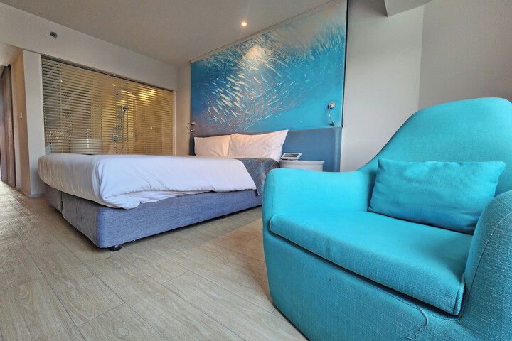 Room 45 of 109