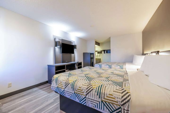 Room 16 of 29