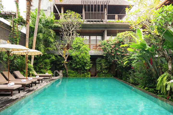 Pool 83 of 106