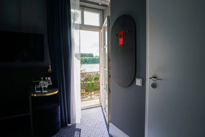 Hotel 87 of 89
