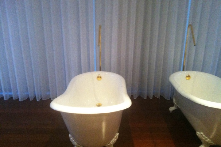 Room 15 of 66