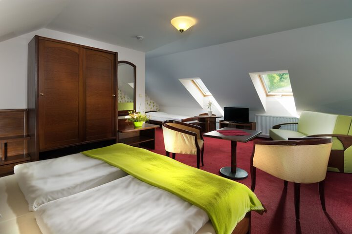 Room 7 of 81