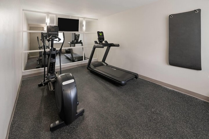Health and Fitness 24 of 36