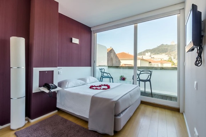 Room 18 of 38