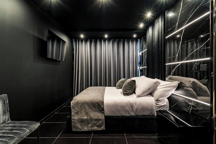 Room 5 of 58