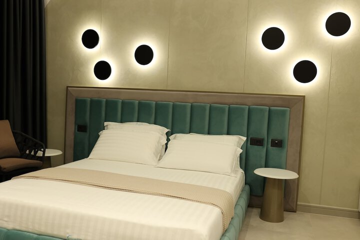 Room 35 of 88