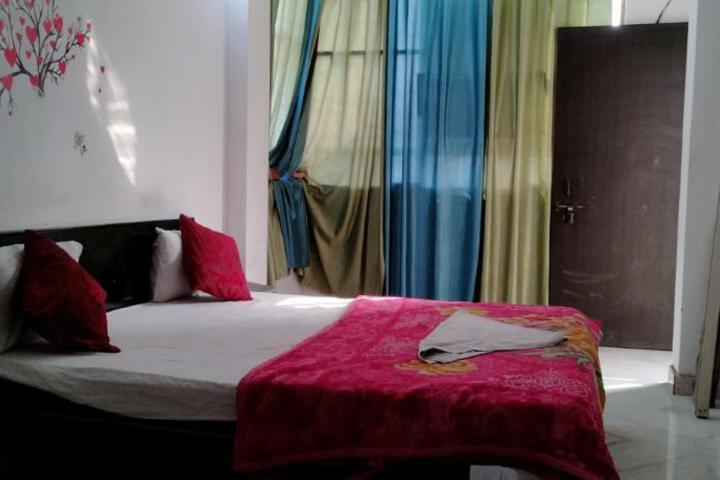Hotel O Triple Star Hotel