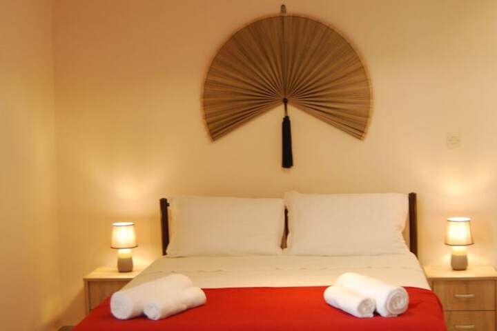 Room 2 of 22
