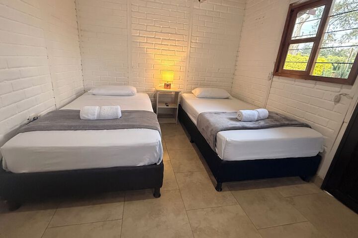 Room 40 of 70