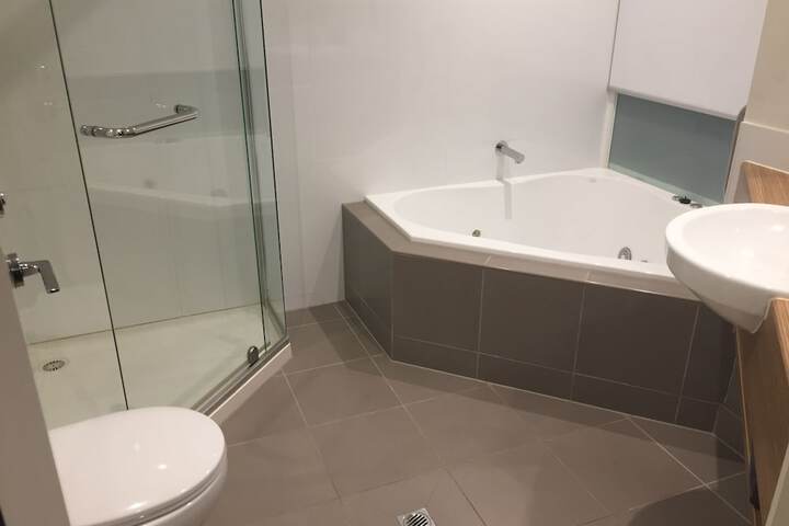 Room 15 of 22