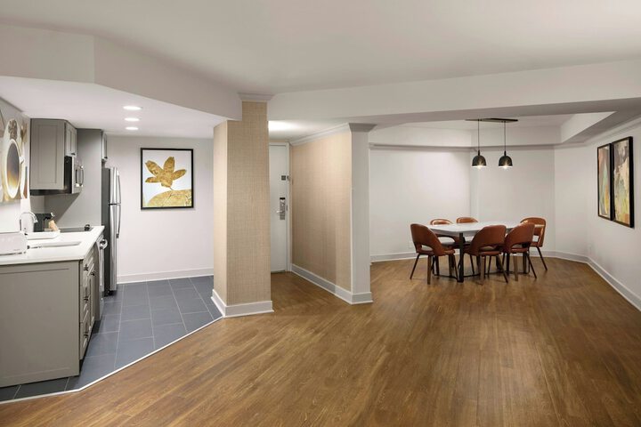 Room 14 of 63