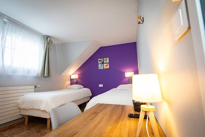 Room 6 of 22