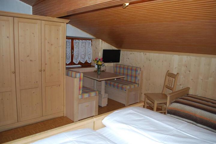 General 12 of 27