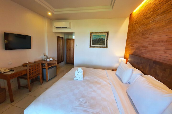 Room 51 of 106