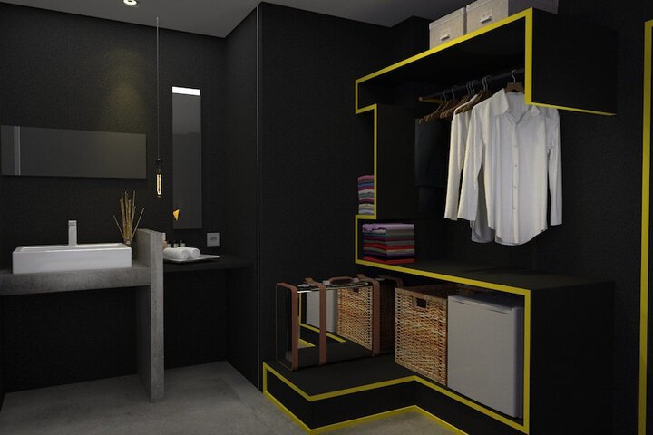Room 21 of 36