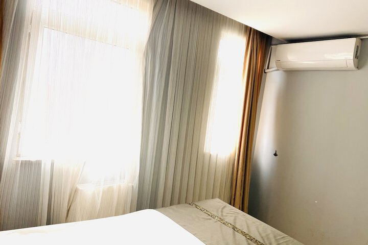 Room 14 of 31