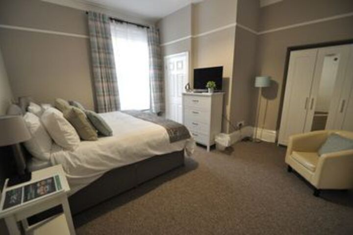 Room 15 of 60