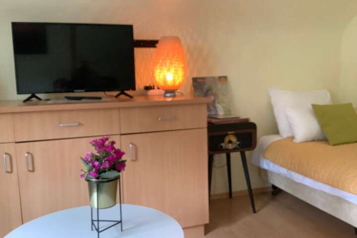 Room 20 of 60