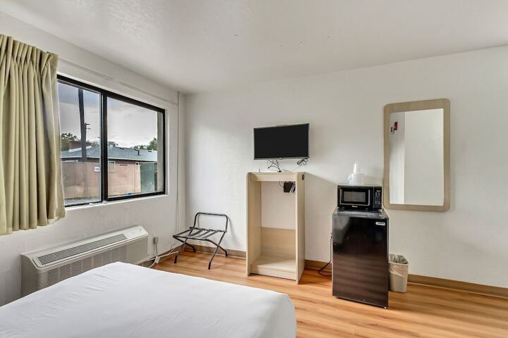 Room 64 of 101