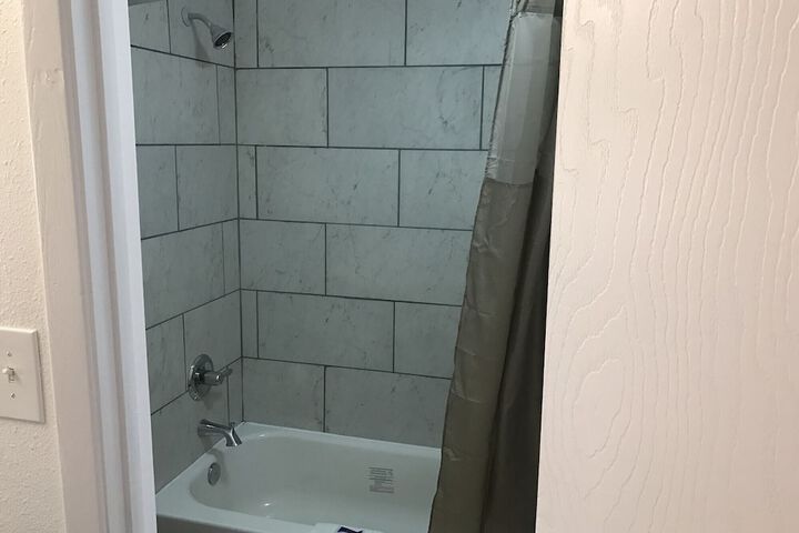Bathroom shower