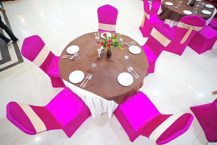 Ballroom/Hall 62 of 75
