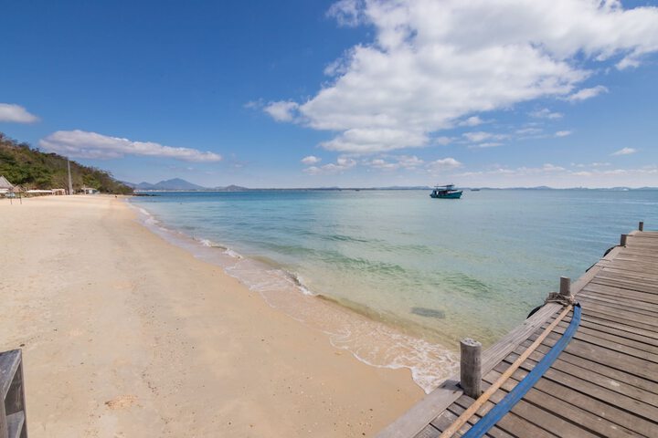 Beach 292 of 353