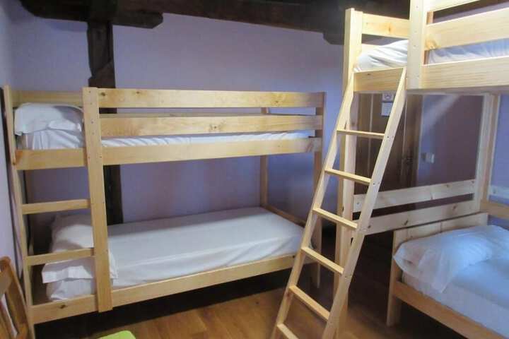 Room 8 of 61