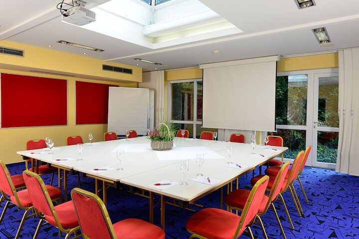 Meeting 82 of 99