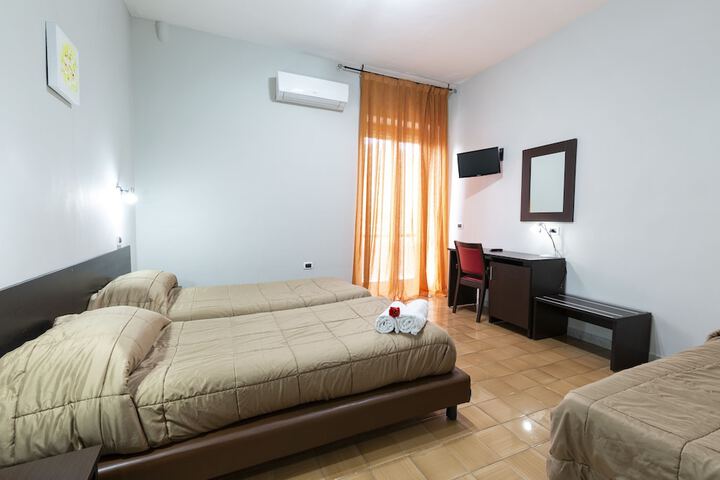 Room 36 of 134