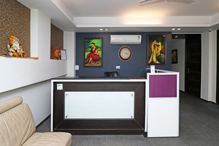 Hotel Interior 4 of 23