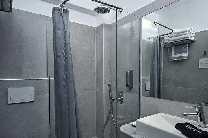 Clean Restrooms