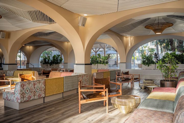 Guest Lobby