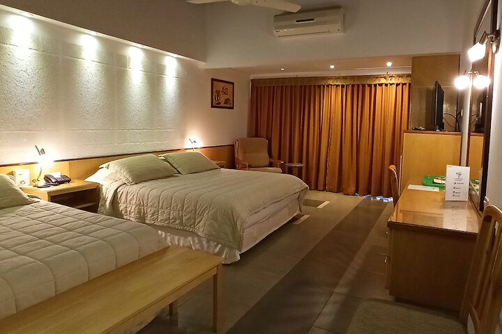 Room 12 of 54