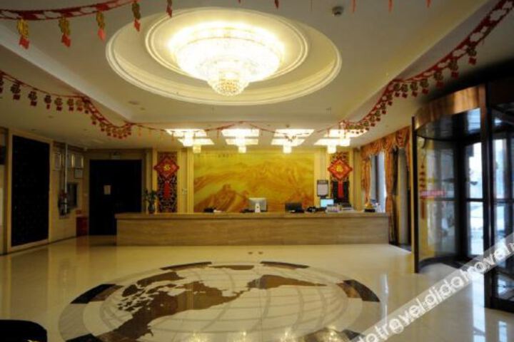 Hotel Interior 10 of 30