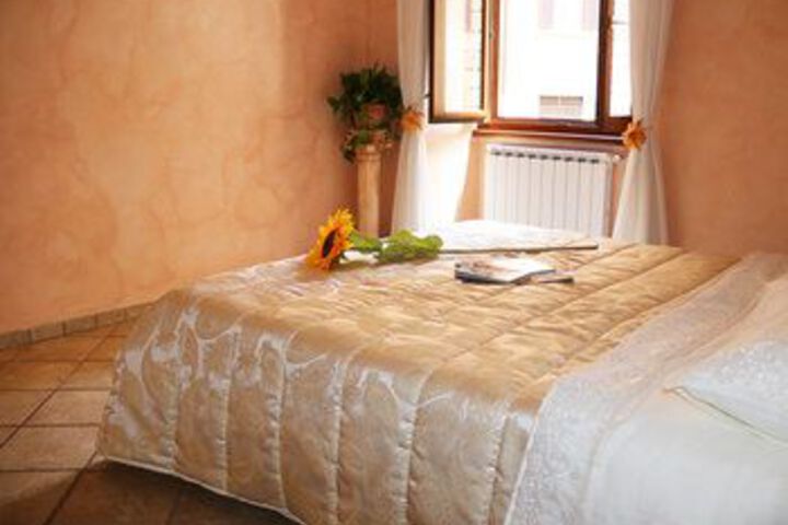 Room 8 of 20