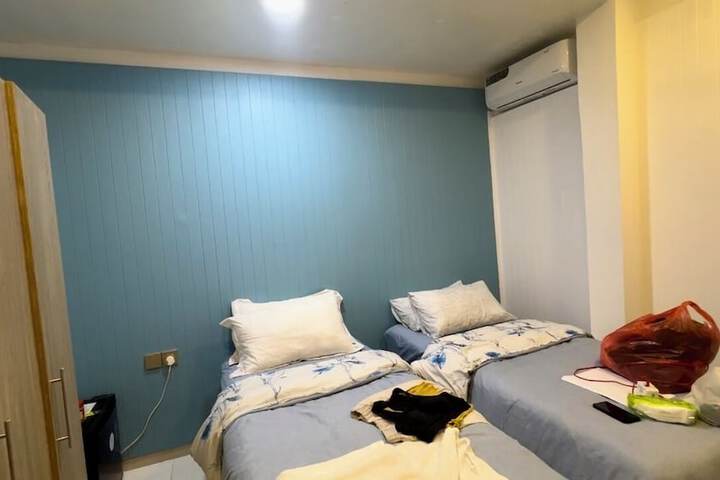 Room 47 of 101
