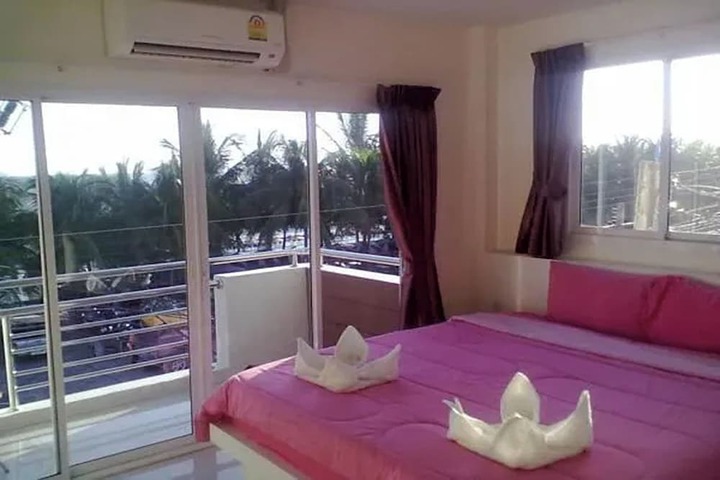 Room 20 of 114