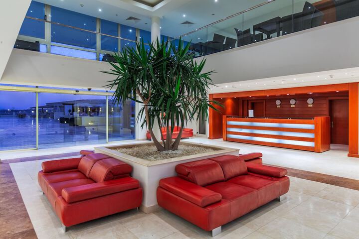 Hotel Lobby