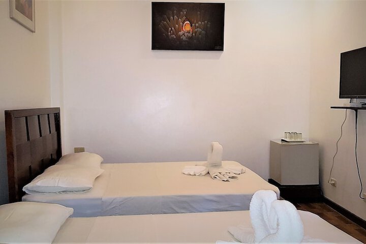 Room 26 of 114