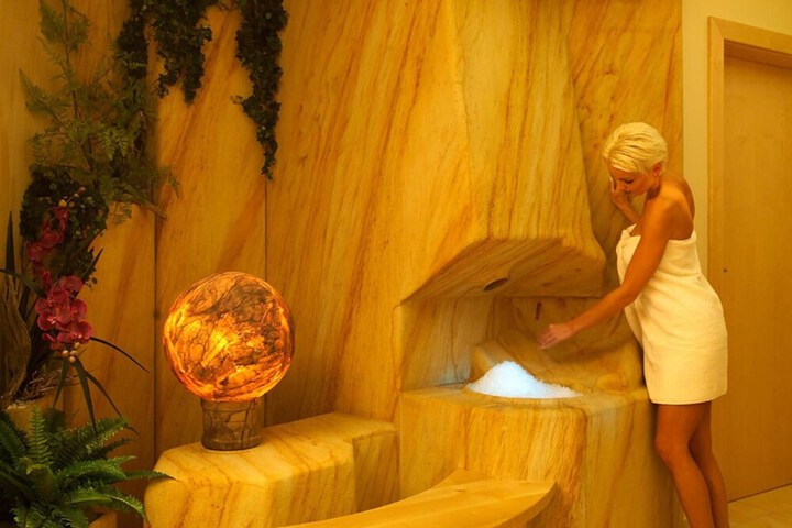 Spa 26 of 61