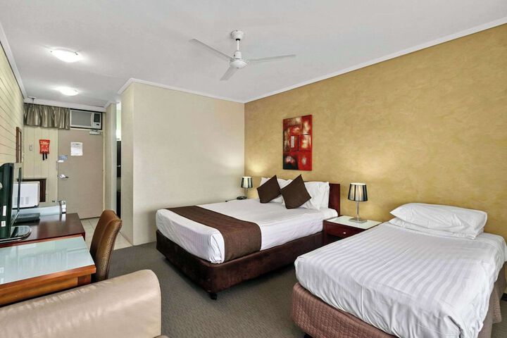 Room 46 of 65
