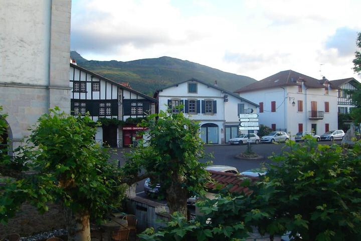 Hotel 55 of 63