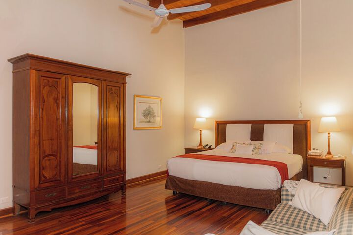 Room 15 of 56