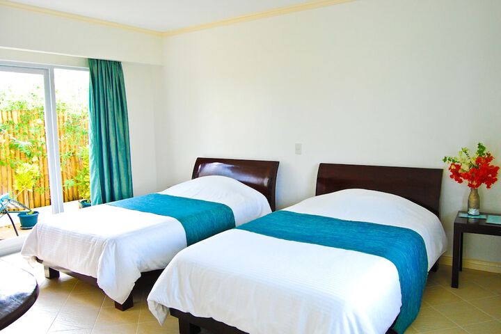 Room 26 of 65