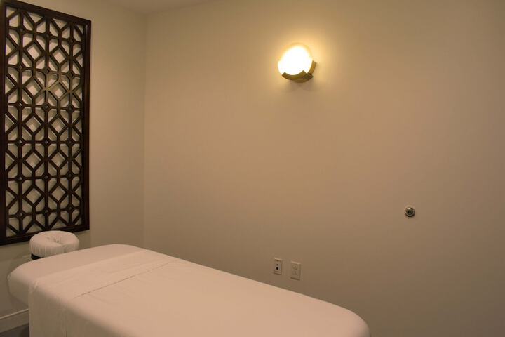 Massage in accommodation