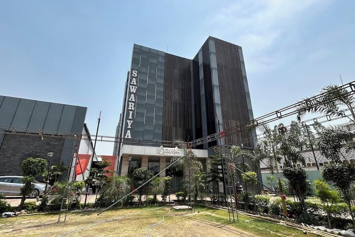 Hotel 6 of 7