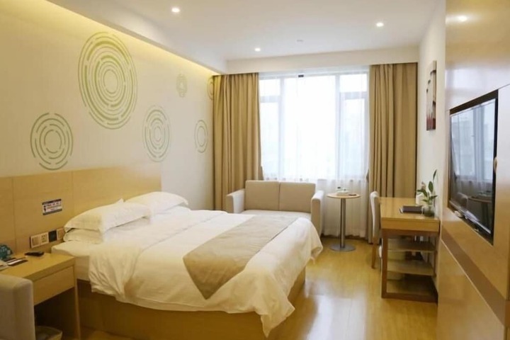 Room 7 of 22