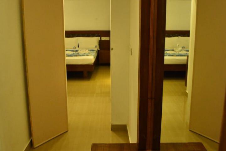 HOTEL PALACIAL PONDI